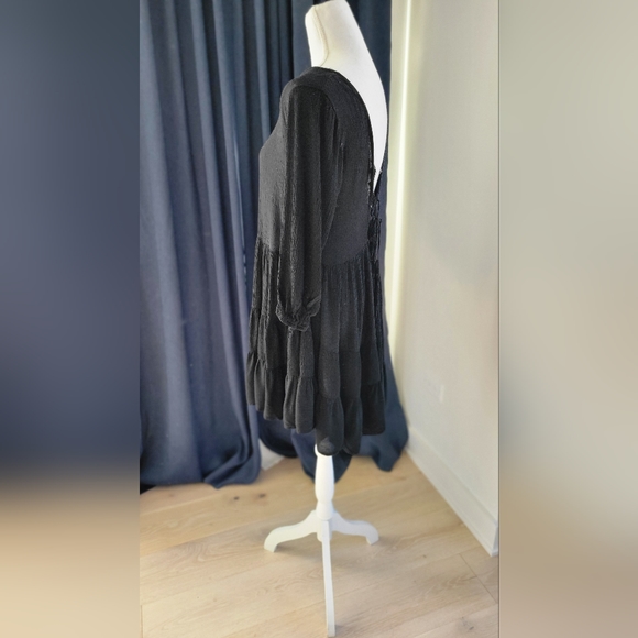 CATCH ME | Black Swing Tiered Boho Gypsy Dress - Picture 5 of 12